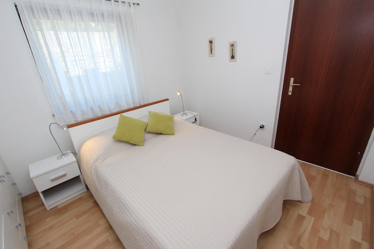 Apartment Irena Pula Exterior foto