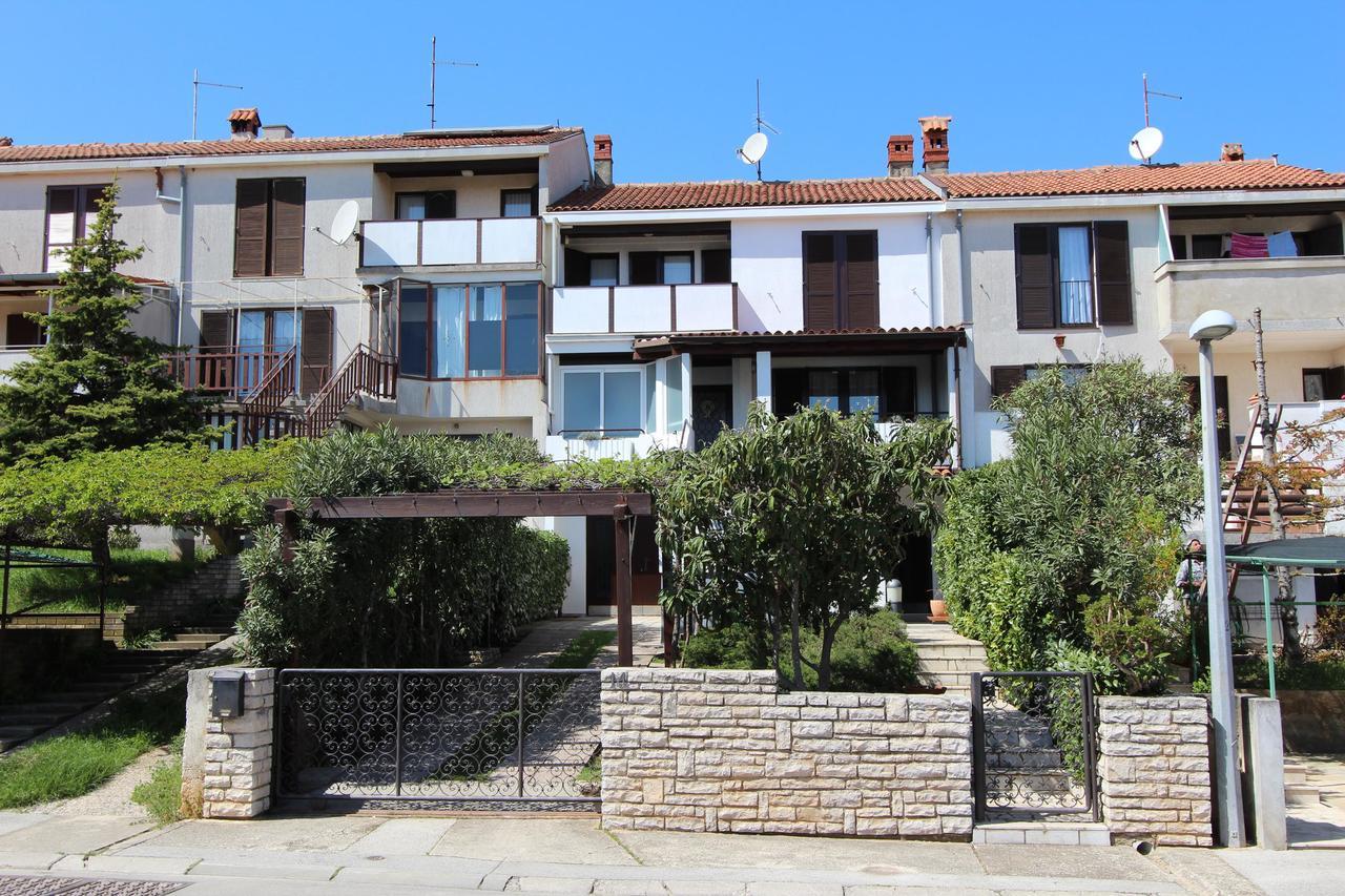 Apartment Irena Pula Exterior foto